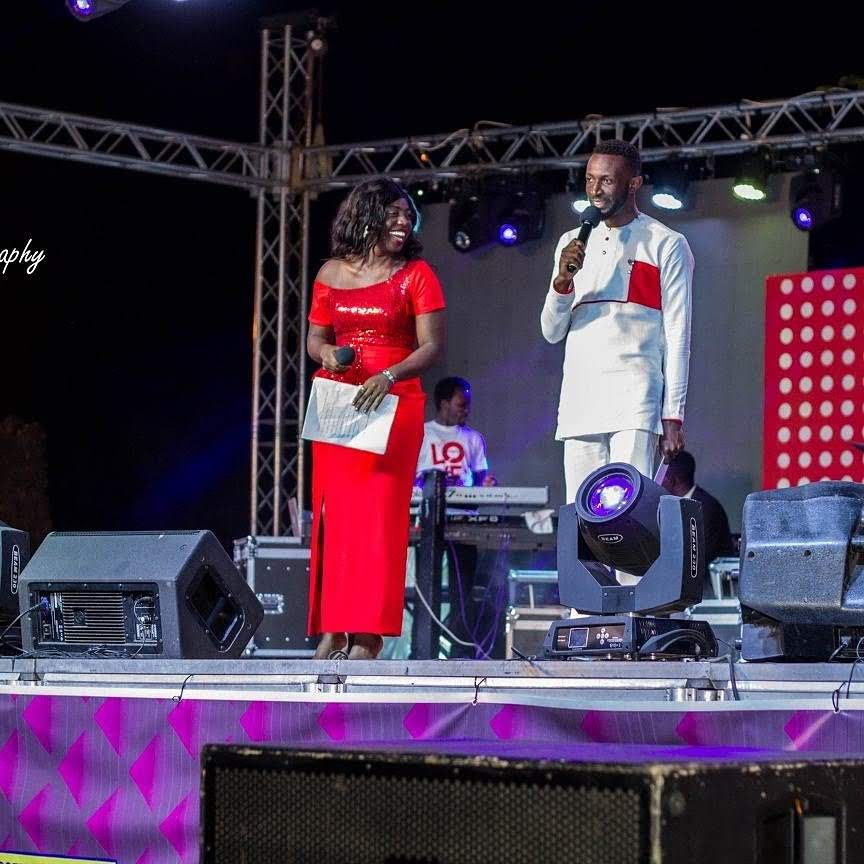 59058981-554E-442B-91F6-559BCBE69555